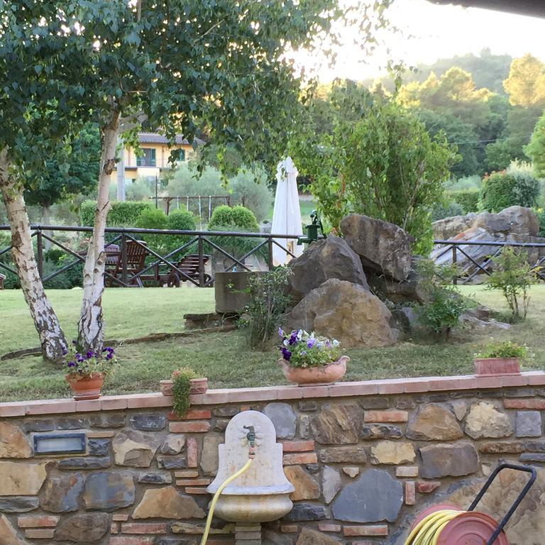Azienda Agrituristica I Tre Casali Magione Buitenkant foto